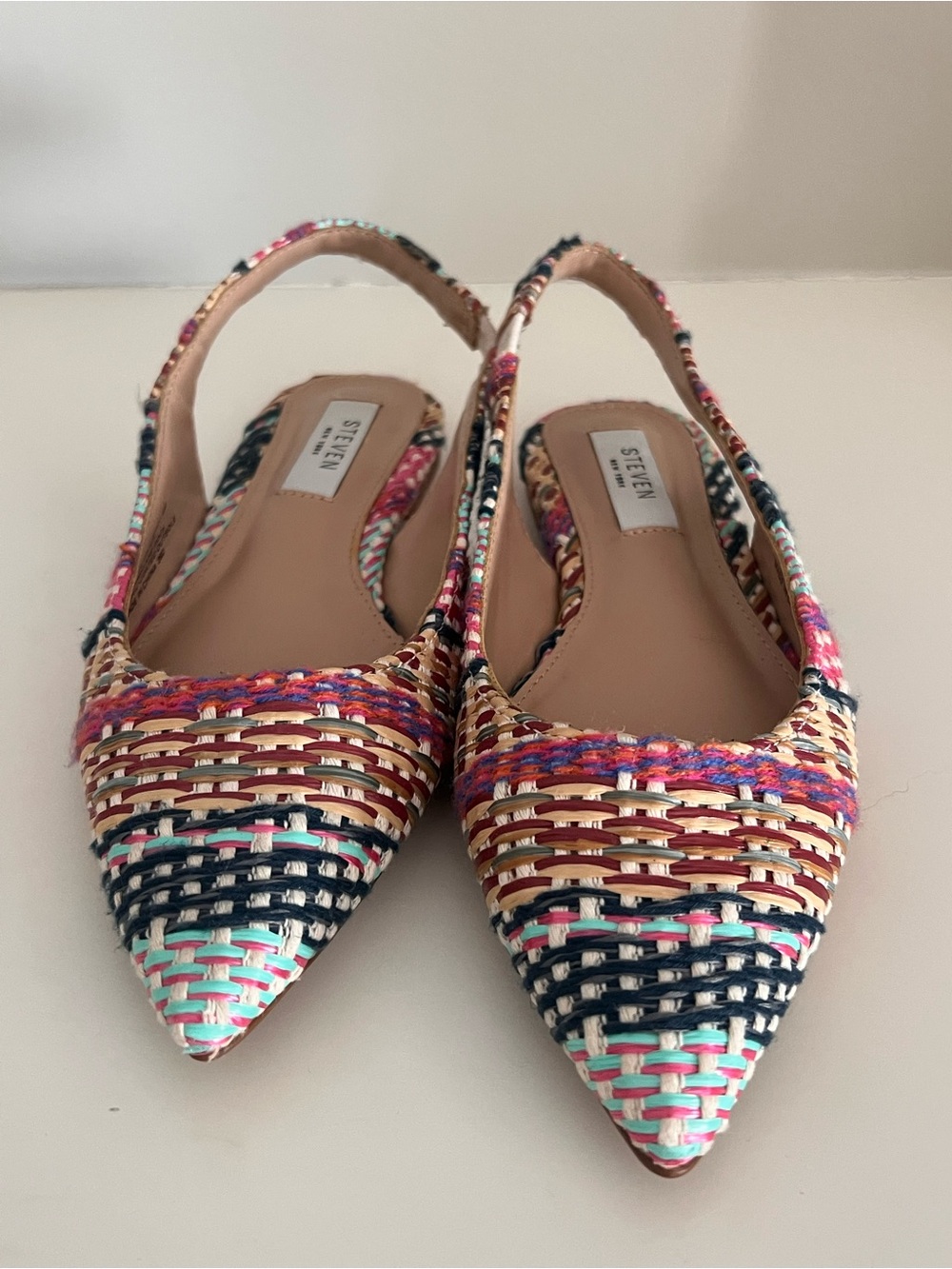 Steve Madden Multicolor Woven Pointed Slingback Flats - size 6